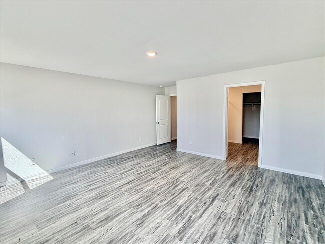 Building Photo - 1395 Rd 5102