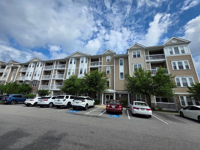 Building Photo - 110 Trotter Rd