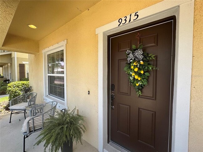 Foto del edificio - 9315 American Hickory Ln