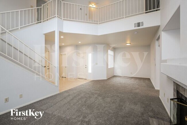 Foto del edificio - 2769 Trotwood Ln