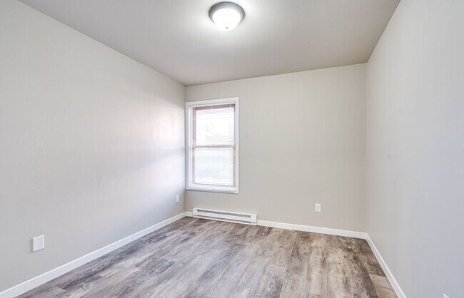 Foto del edificio - 825 Wisconsin St