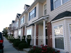 Building Photo - 123 Humberside Dr