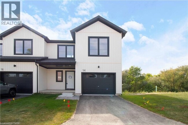 Building Photo - 14 Trailside Dr