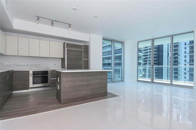 Foto del edificio - 1100 S Miami Ave