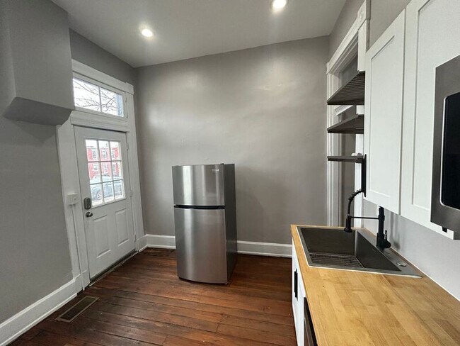 Foto del edificio - 920 Washington Ave