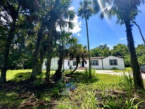 Building Photo - 2325 Salt Creek Trail