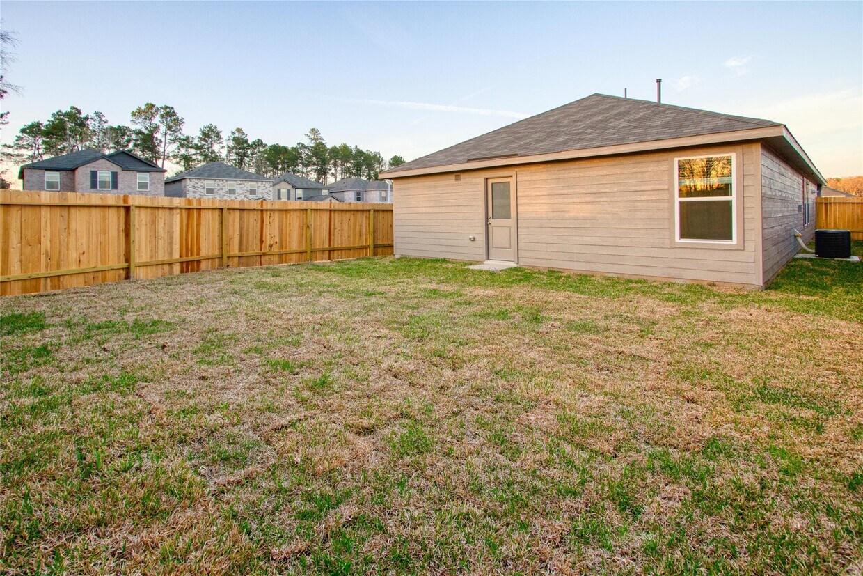 Foto del edificio - 1551 Sunset Ridge Dr