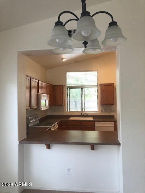 Building Photo - 4044 W Hackamore Dr