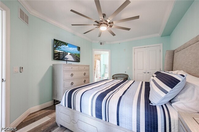 Foto del edificio - 2825 Palm Beach Blvd