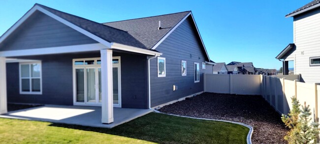Building Photo - 3214 N Cyprus Fox Loop