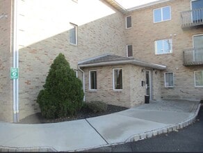 Building Photo - 1250 N Broad St