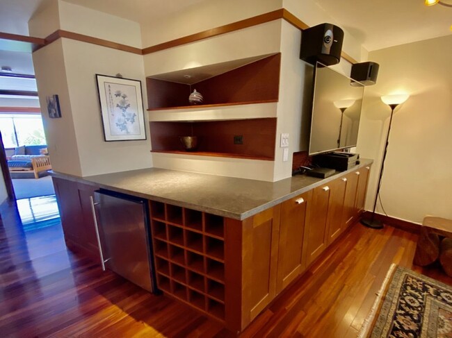 Foto del edificio - 7811 Eads Ave