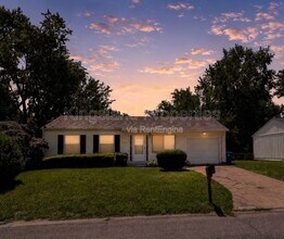 Building Photo - 12336 Santa Maria Dr
