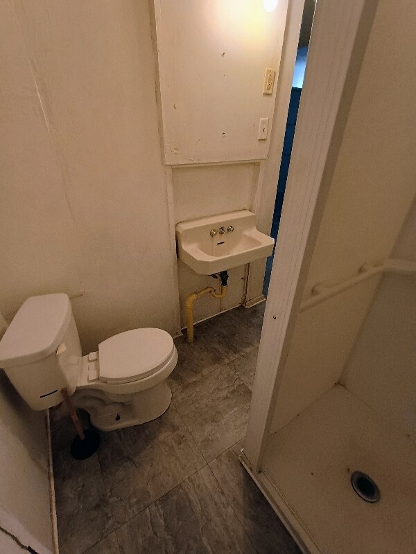 Foto del edificio - 9 Nutt Ave