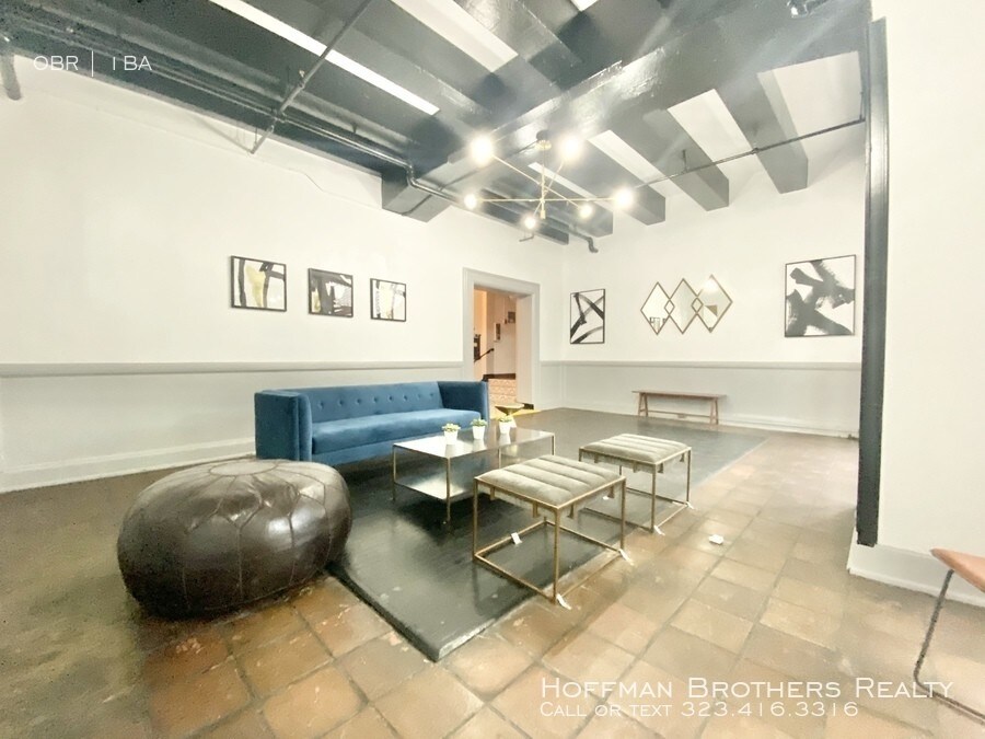 Primary Photo - 2505 W 6th St