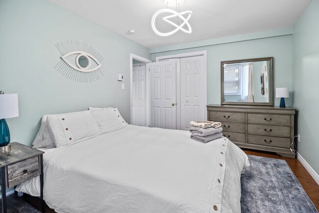 Building Photo - 22 Battery Rd