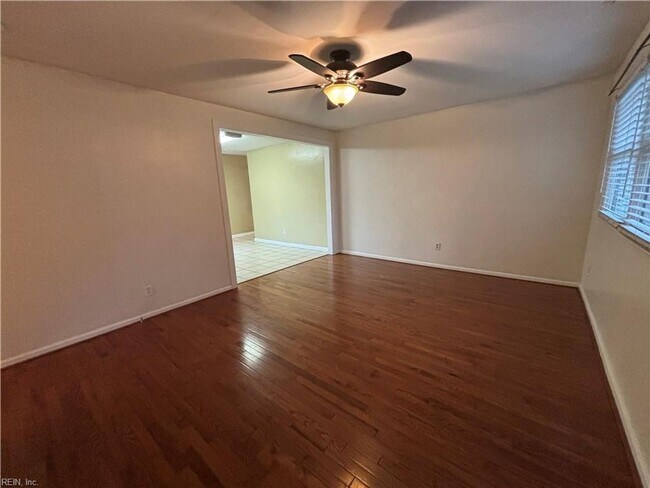 Foto del edificio - Broadmoor