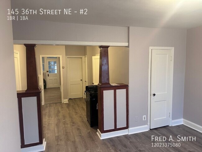 Foto del edificio - 145 36th St NE