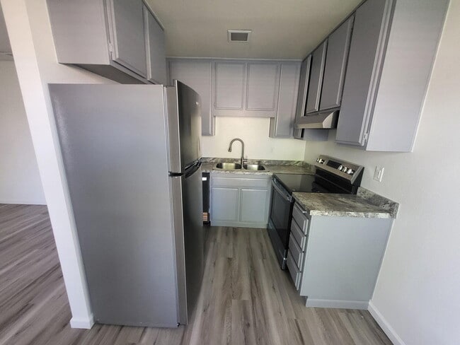 Foto del edificio - 82075 Country Club Dr