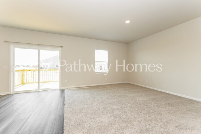 Foto del edificio - 3549 Fellowship Rd