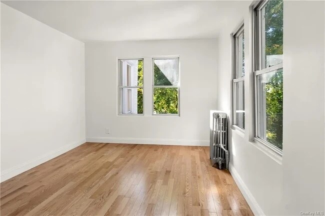 Second Bedroom - 156 Summit Pl