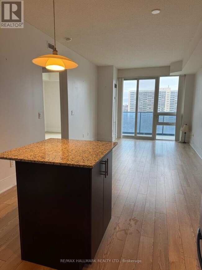 Photo du bâtiment - 181 Wynford Dr