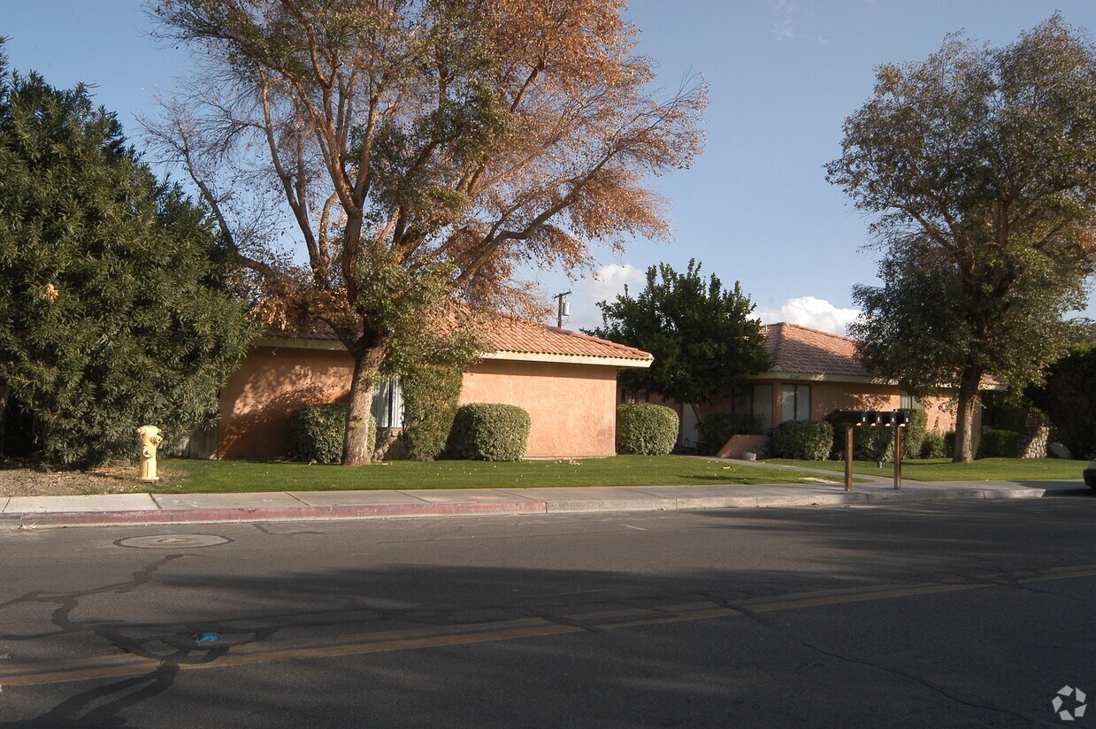 Primary Photo - Caliente Sands