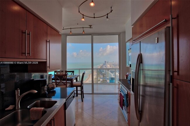 Building Photo - 6365 Collins Ave