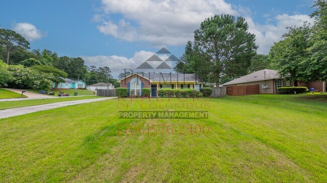 Foto del edificio - 8440 Canaan Dr