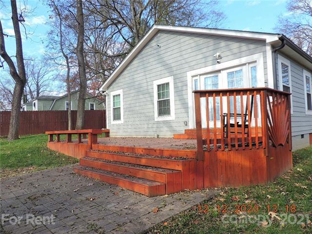 Building Photo - 317 Wesley Heights Way