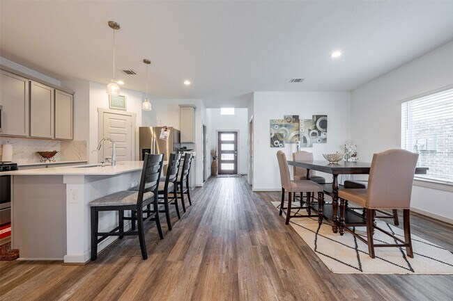 Foto del edificio - 19014 Norbury Pk Ln