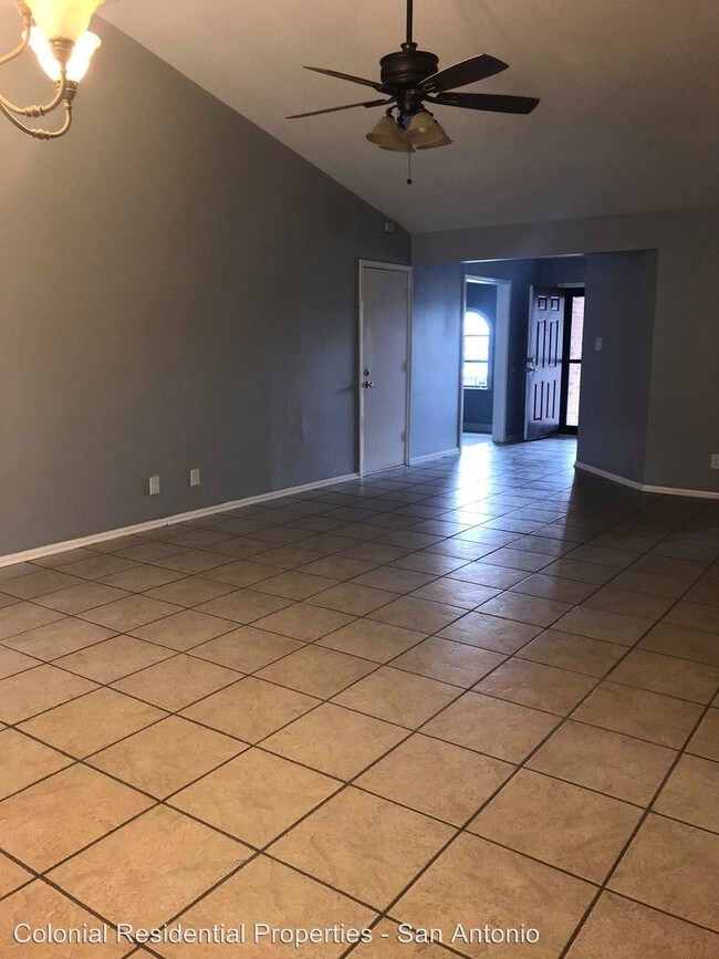 Building Photo - 3 br, 2 bath House - 514 Freiling Drive