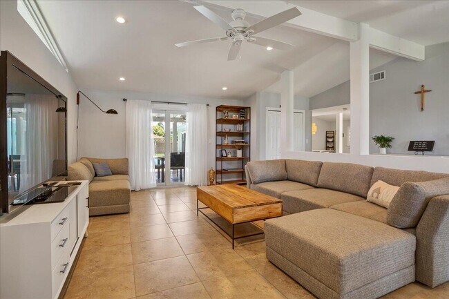 Foto del edificio - 1110 SW 15th St