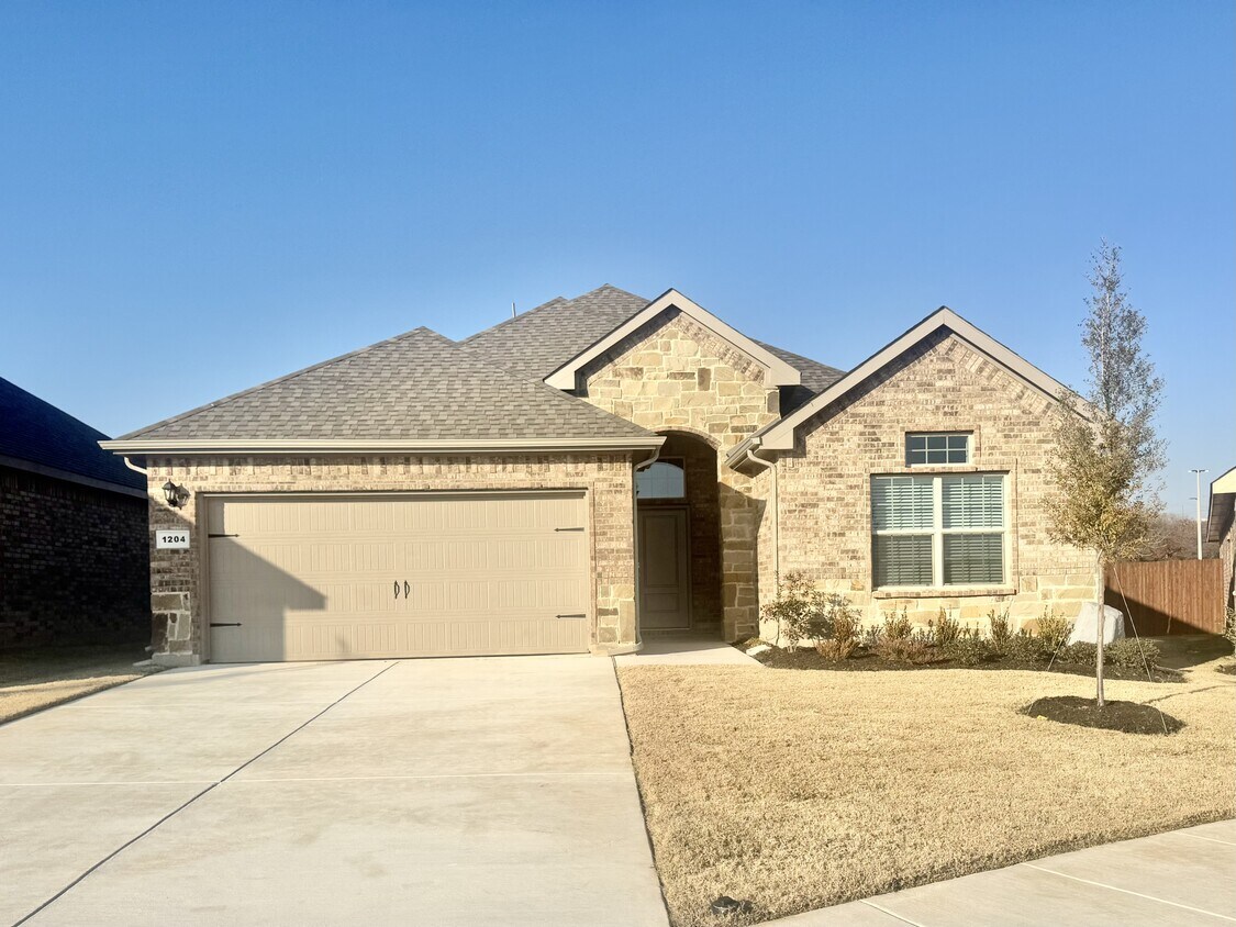 Foto del edificio - 1204 Marsha Ln