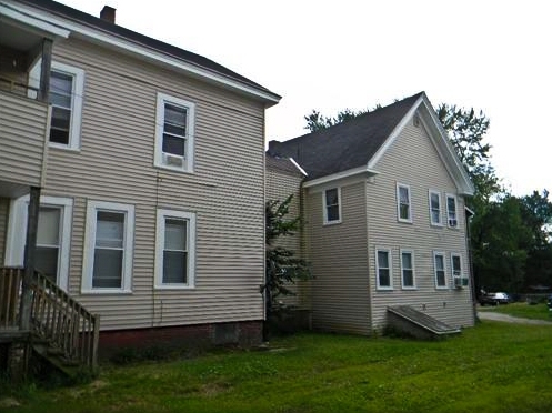 Building Photo - 13 Main St