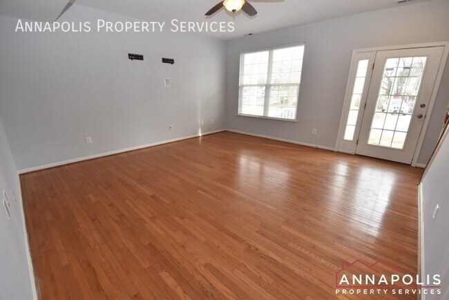 Foto del edificio - 858 Selby Blvd