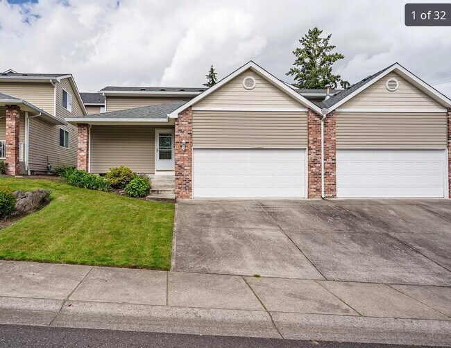 Photo - 8114 NE 37th Ave Townhome