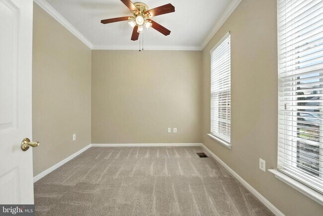 Building Photo - 9144 Big Springs Loop