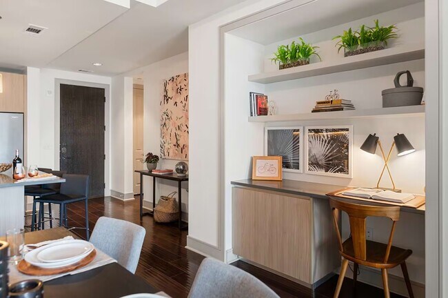 Foto del edificio - First Month Free & App/Admin Fees Credited Back!