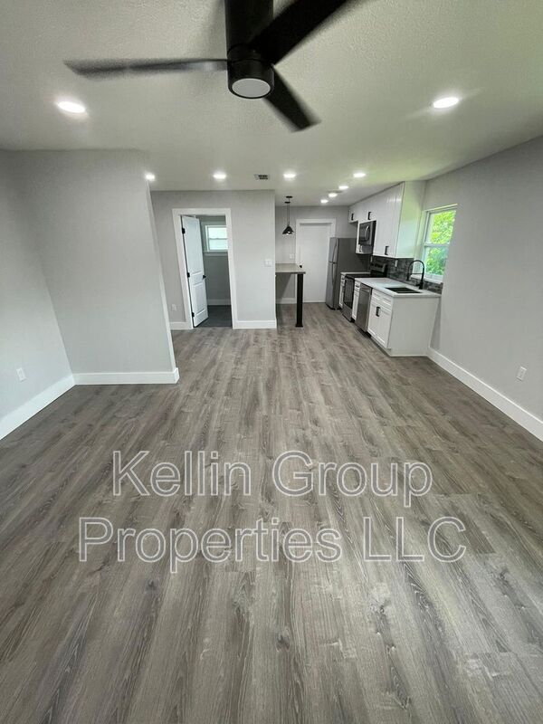 Foto del edificio - 1509 Hartsell Ave