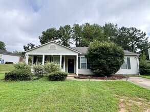 Building Photo - 504 Kingsman Ln