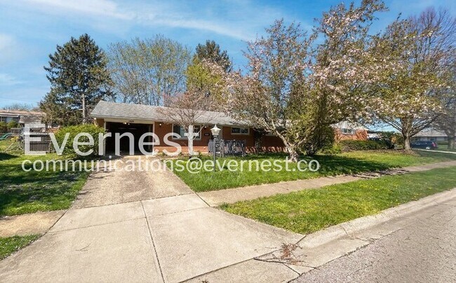 Building Photo - 1423 Marty Dr