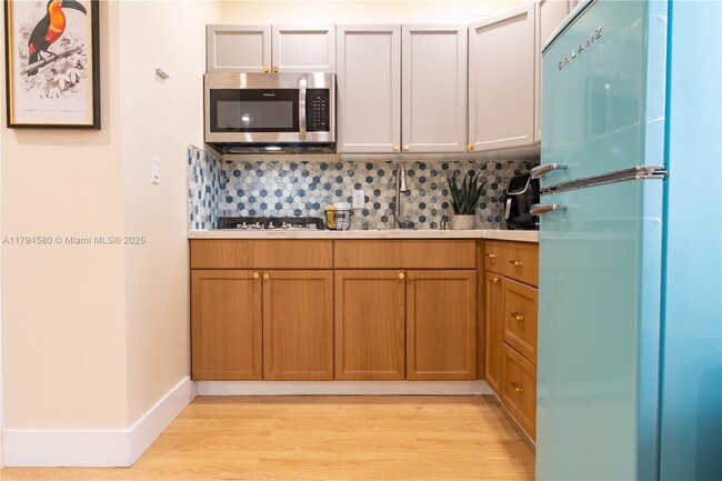 Foto del edificio - 1301 NW 99th St