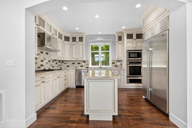 Foto del edificio - Gorgeous Phinney Ridge Craftsman w/ Air Co...