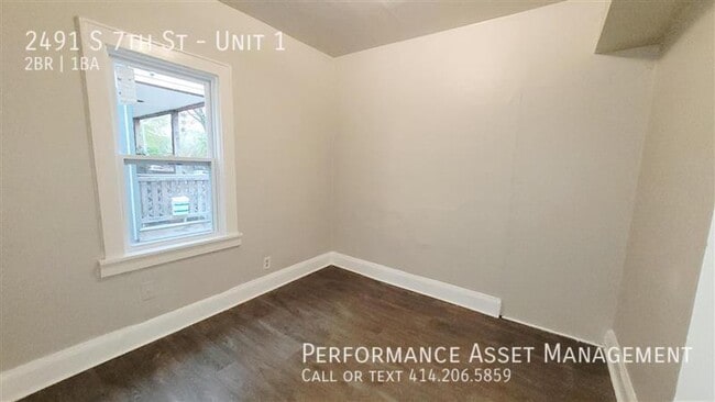 Building Photo - 2491 S 7th St