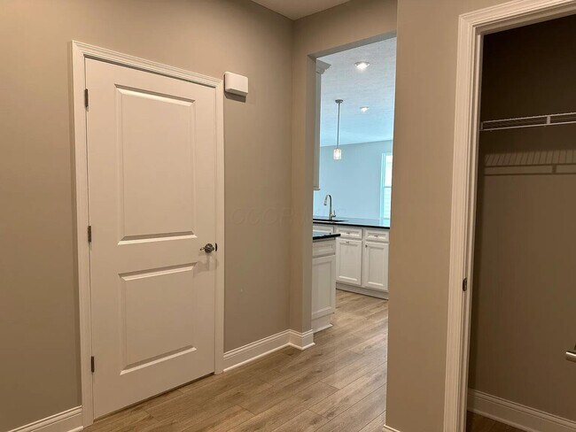 Foto del edificio - 1254 Fairstone Dr