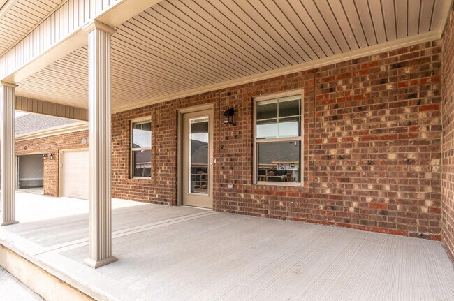 Building Photo - 186 Garden Gate Dr