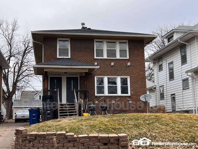 623 Ovid Ave, Des Moines, IA 50313 Condo for Rent in Des Moines, IA