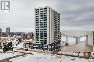 Building Photo - 741-741 King St W