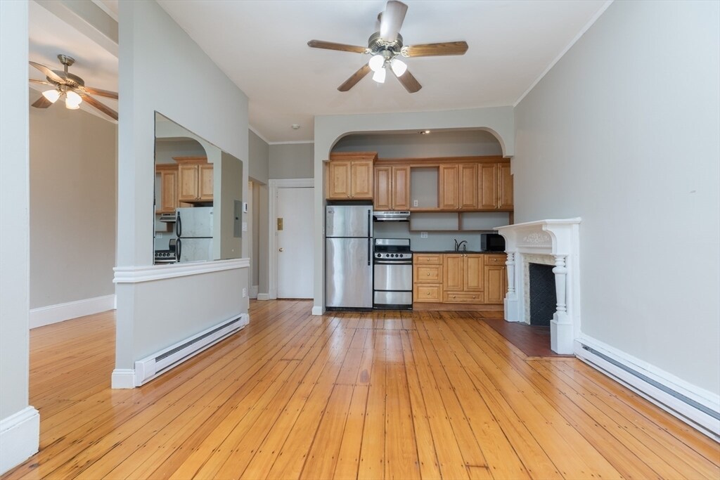 Primary Photo - 16 Cumberland St